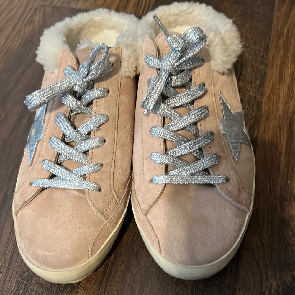 Golden Goose
Superstar Sabot Suede Shearling Sneakers in size 10(40).